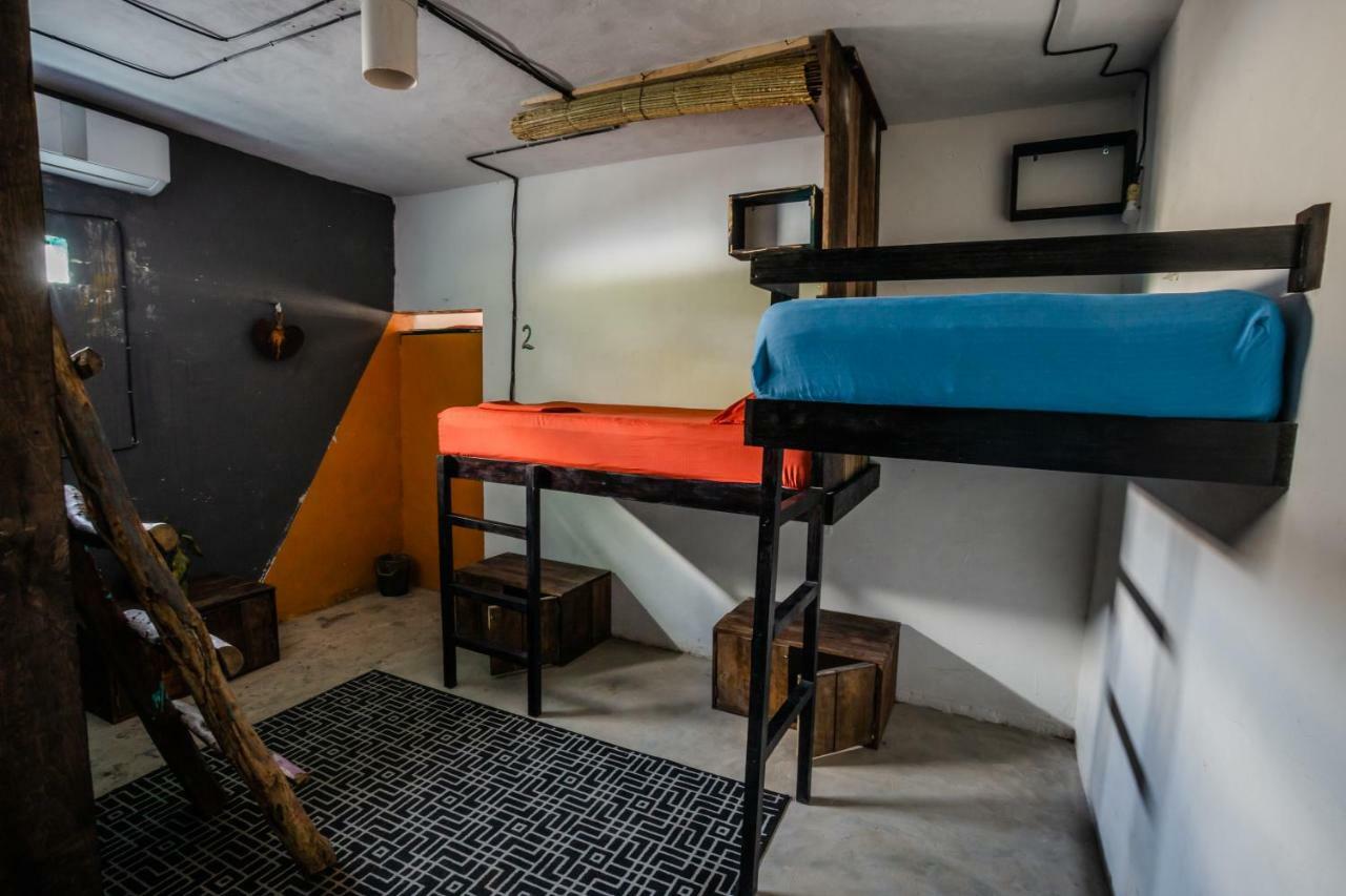 Black Jaguar Hostel 바칼라르 외부 사진